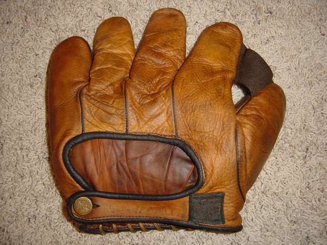 Honus Wagner Goldsmith KB Back